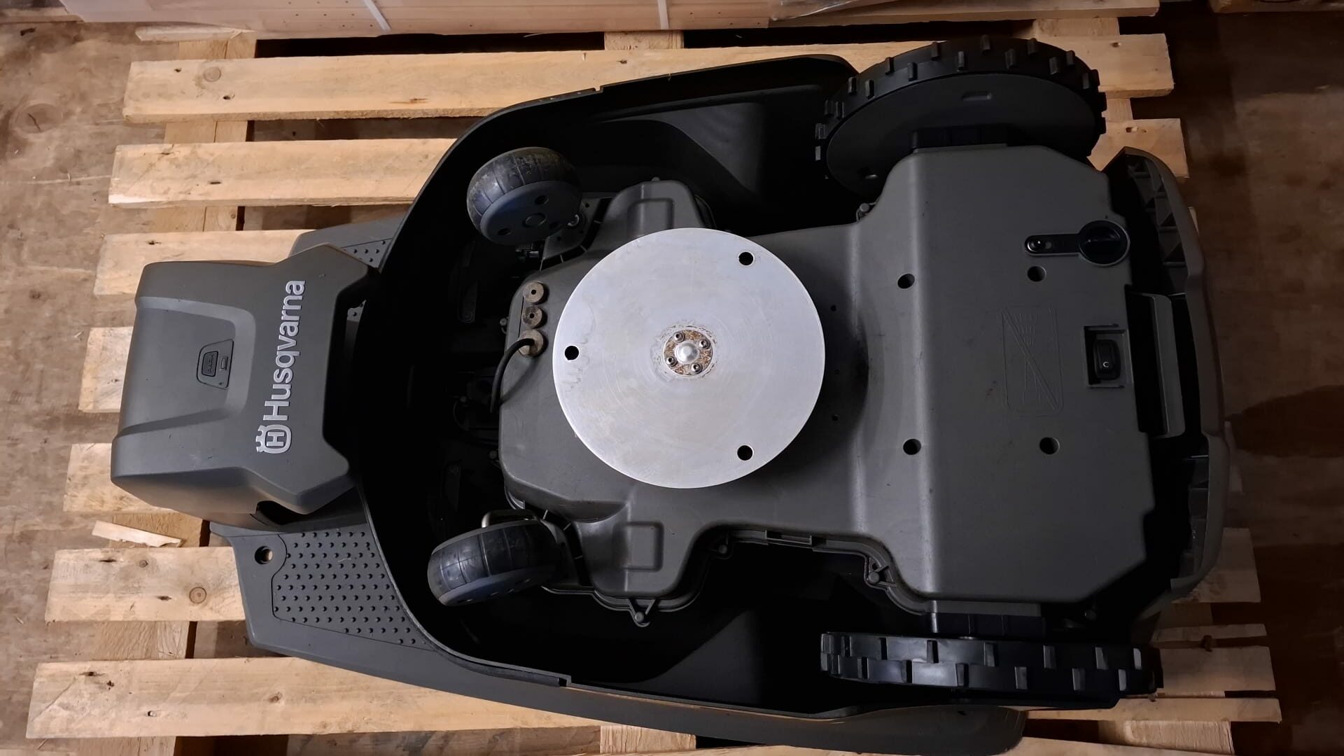 Husqvarna Automower 330X gebruikt - Afbeelding 5